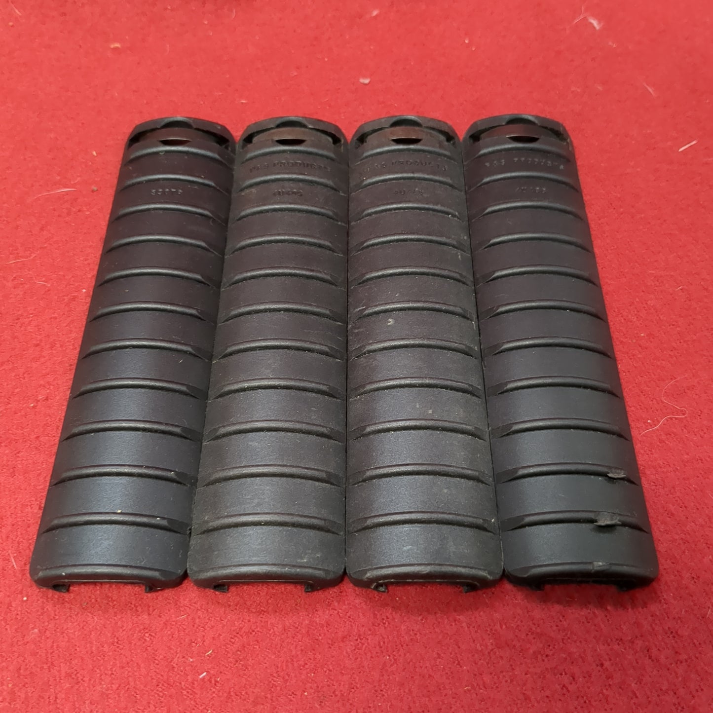 Lot of 4 - 11 Rib Rail Cover P&S PRODUCTS (FB18-MH521)