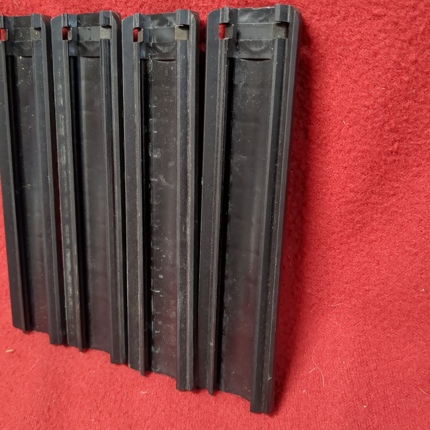 Lot of 4 - 11 Rib Rail Cover P&S PRODUCTS (FB18-MH521)