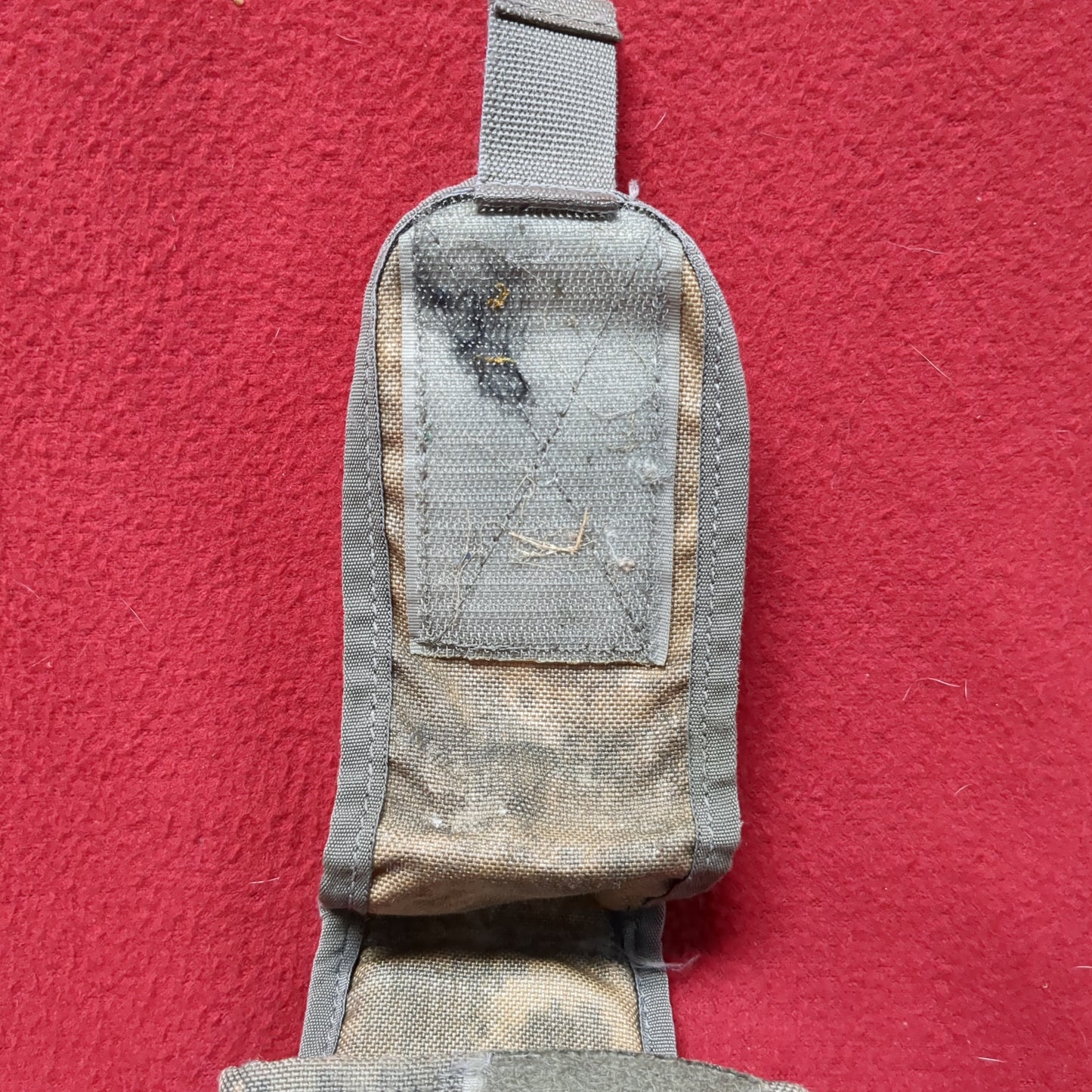US Army Single Magazine Pouch Molle ACU UCP Good Condition (ACU?-MH567)