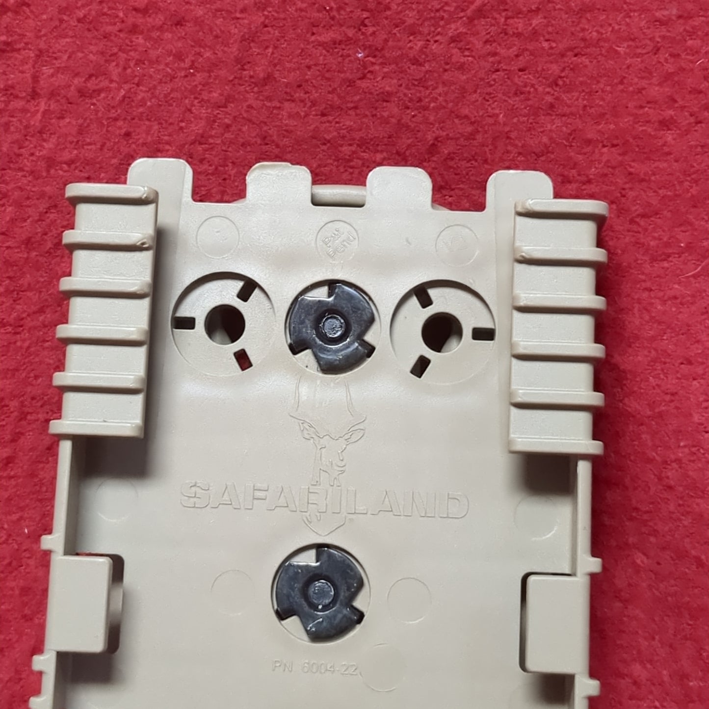 Safariland 16 Molle Locking Fork + Receiver plate (DCL- da6-MH657)