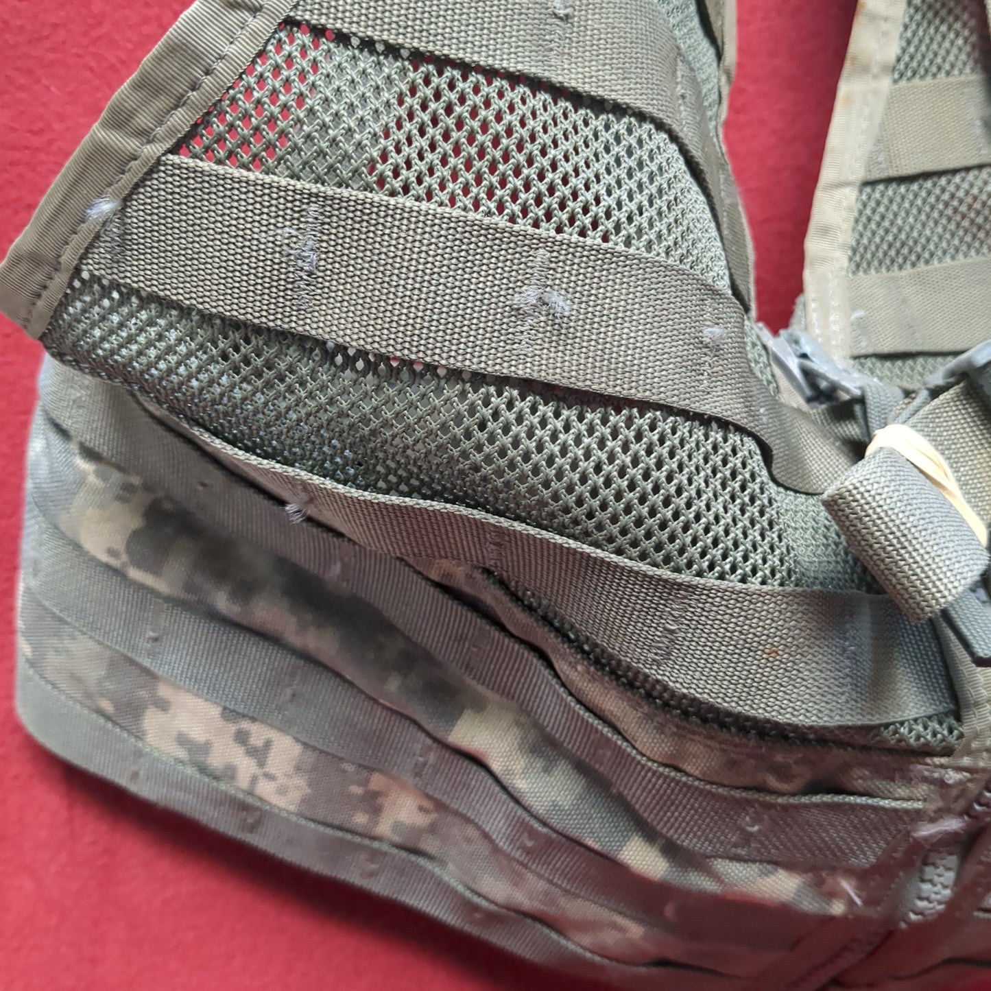 Chest Rig ACU Digitial Camo Fighting Load Carrier FLC Molle (EB16-MH683)