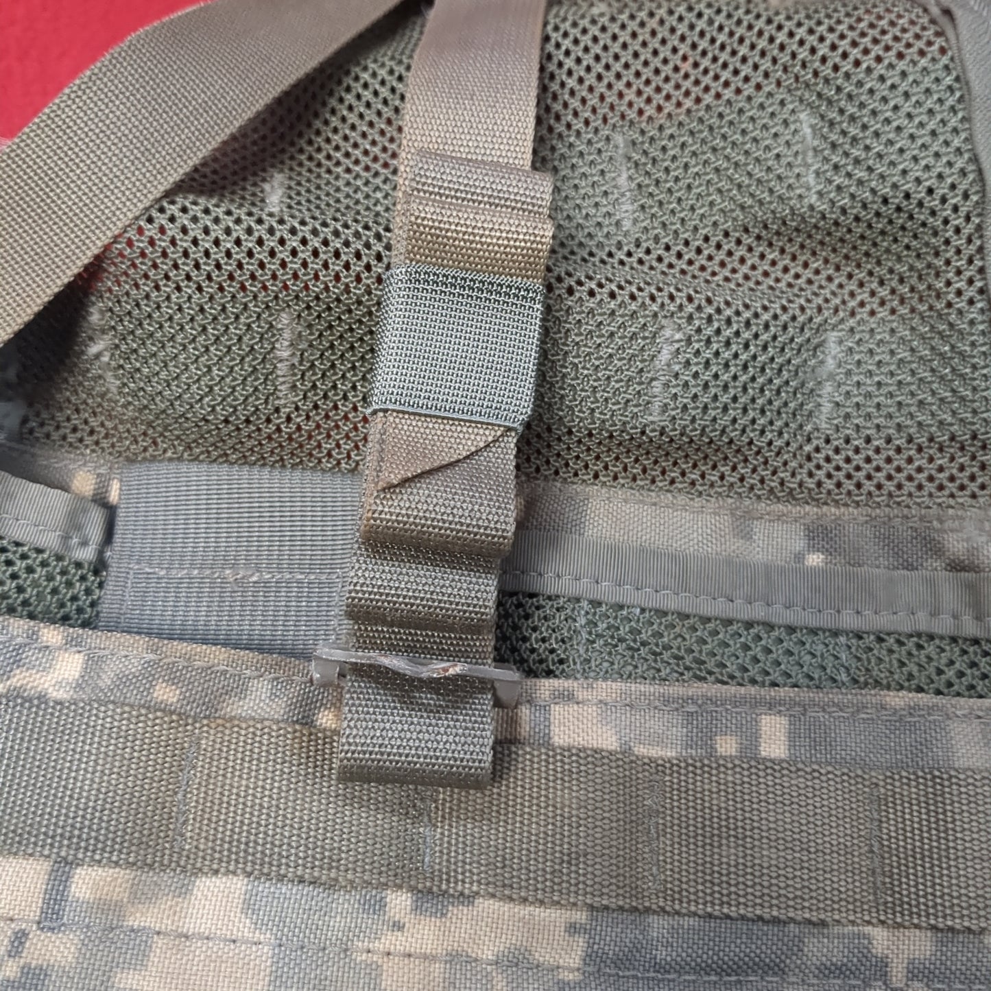 Chest Rig ACU Digitial Camo Fighting Load Carrier FLC Molle (EB16-MH683)