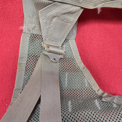 Chest Rig ACU Digitial Camo Fighting Load Carrier FLC Molle (EB16-MH683)