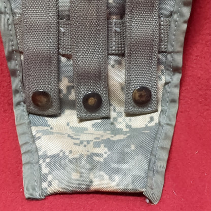US Army Suction Catheter Pouch UCP ACU Molle II Good Condition (acu?-MH697)