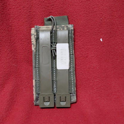 US Army Taxtical Taylor Pouch UCP ACU Molle II W/Malice clips Excellent Condition (fb12-APR6)