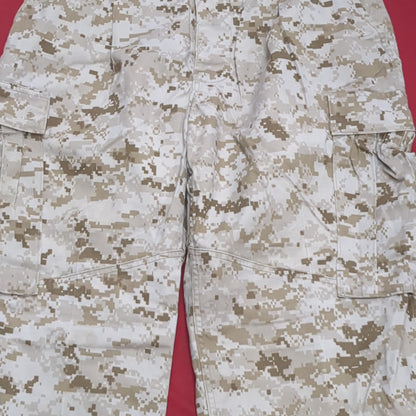 USMC Marine Corps Small Reg Top/Medium Reg Pants COMBAT SHIRT & PANTS Desert Marpat Camo (fb01-APR48)