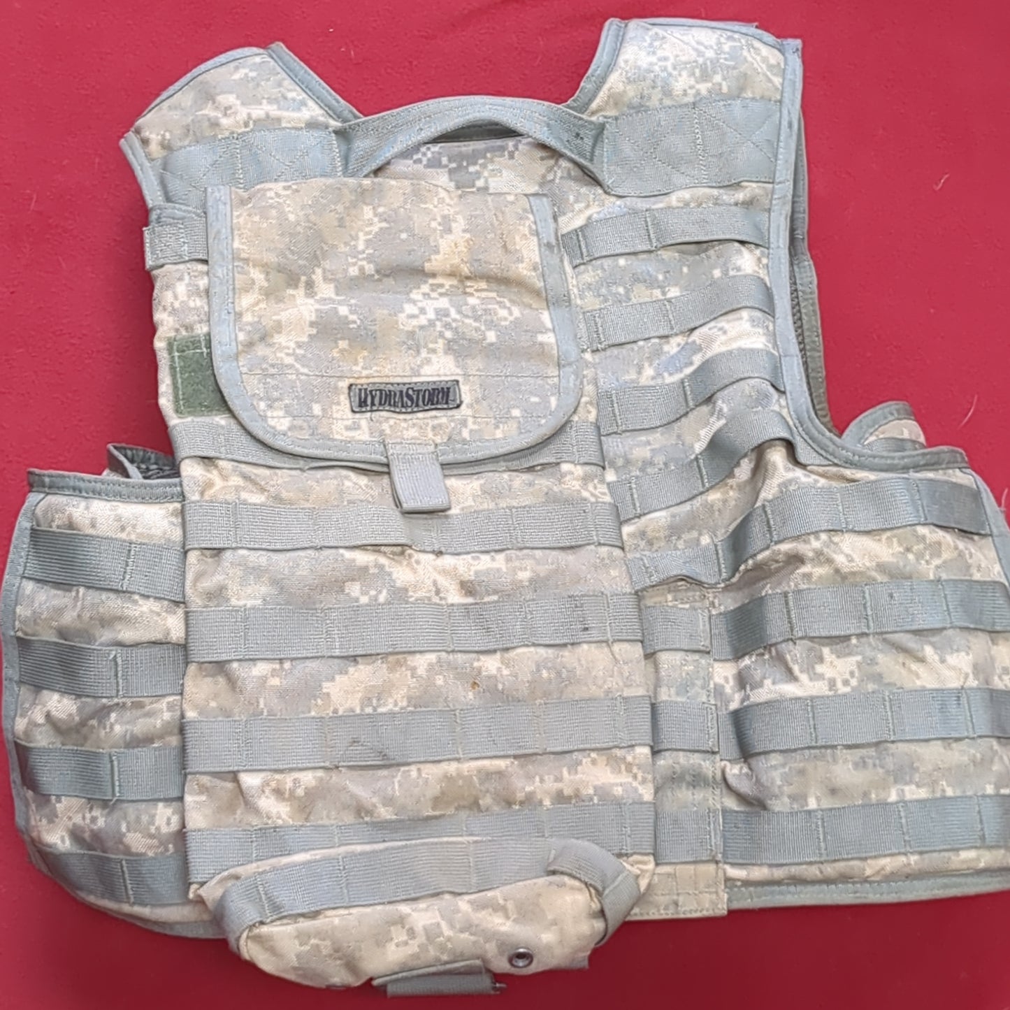 Blackhawk Tactical Vest W/Hydra Storm Bladder Carrier UCP ACU (eb09-APR148)