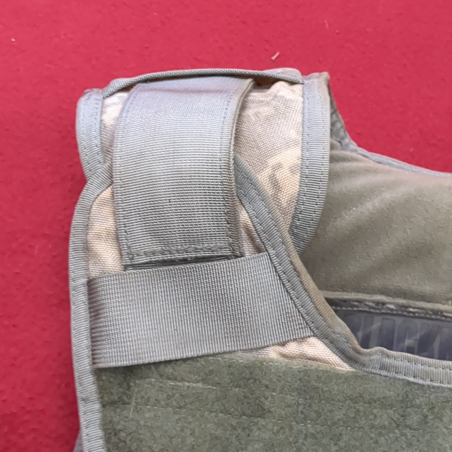 Blackhawk Tactical Vest W/Hydra Storm Bladder Carrier UCP ACU (eb09-APR148)