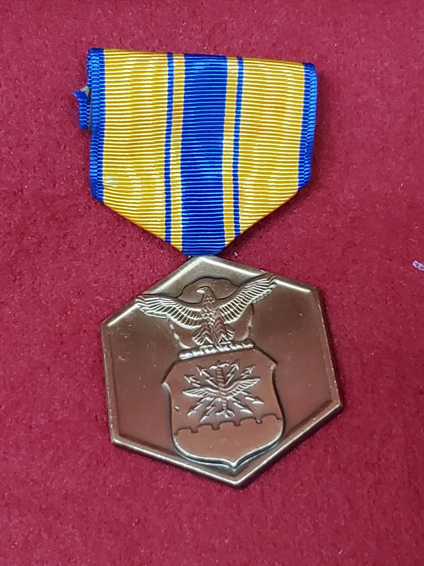 VINTAGE US Army FOR MILITARY MERIT Full Size Medal Heroic Meritorious (06o63)