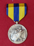 VINTAGE US Navy EXPEDITIONS Full Size Medal Heroic Meritorious (06o65)