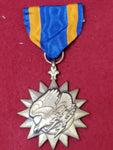VINTAGE HLP US Army AIR MEDAL Full Size Medal Heroic Meritorious (06o72)