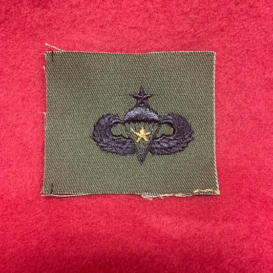 US Army SENIOR COMBAT JUMP WINGS 1 STAR Patch SEW ON Subdued OD Black (bu05-cjw2)