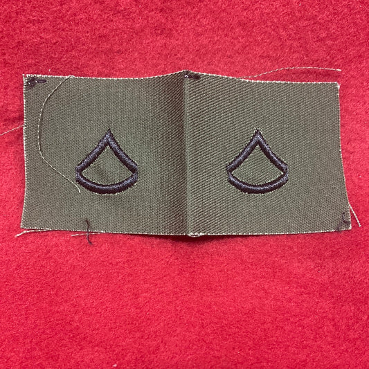 SET OF US Army PRIVATE FIRST CLASS PFC Rank SEW ON Subdued OD Black (bu01-sp4)