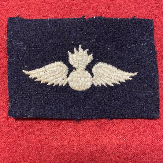 VINTAGE US Navy Coast Guard AVIATION ORDINANCEMAN Sew On Patch (WSB09-65)