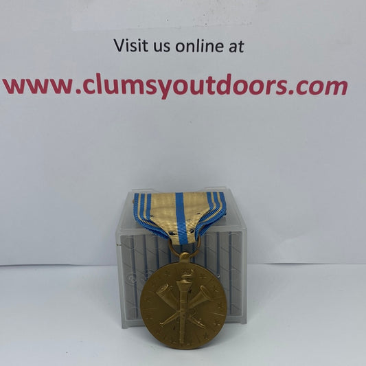 Vintage US Military Armed Forces Reserve Medal  (2cc13)