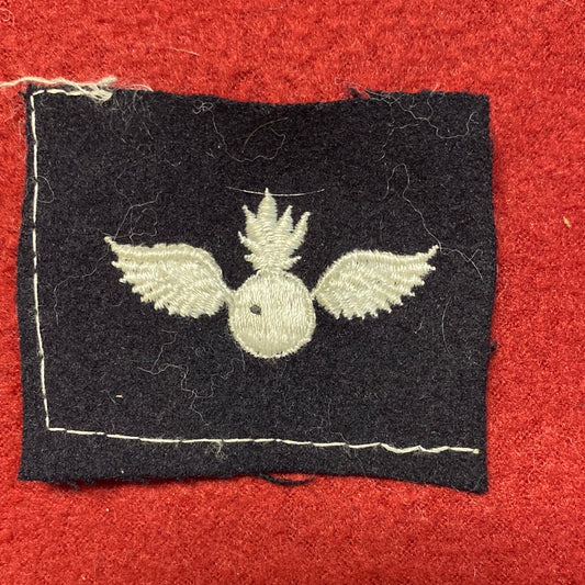 VINTAGE US Navy Coast Guard AVIATION ORDINANCEMAN Sew On Patch (WSB09-66)