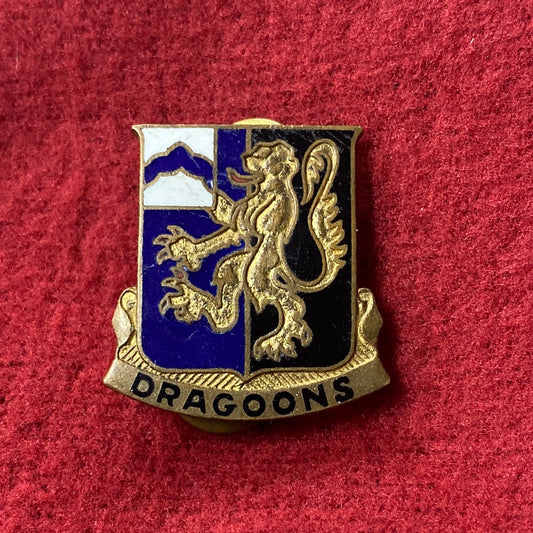 VINTAGE US Army 48th Infantry Pin (04cc60)