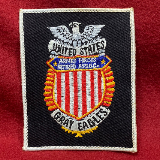 VINTAGE US Army Armed Forces Retired Association Sew-On (12o9)