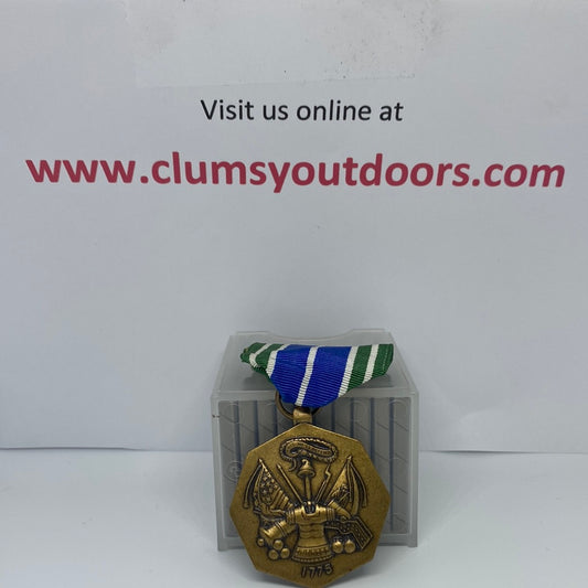 Vintage US Military Achievement Medal Army (2cc17)