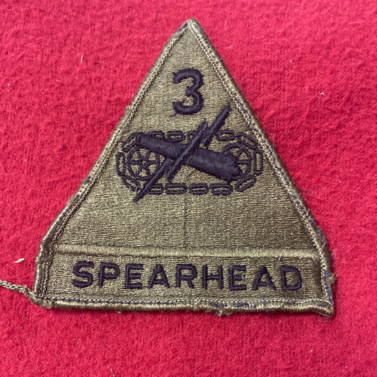VINTAGE US Army 3rd Armor Patch Sew-On (WSB01-12)