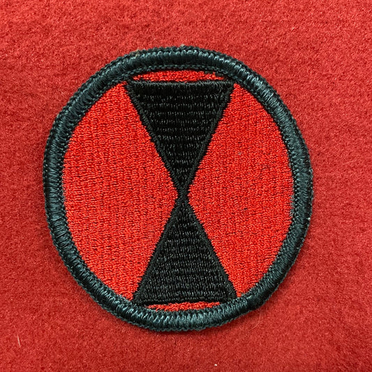 VINTAGE US Army 7th ID Patch Sew-On (12o82)